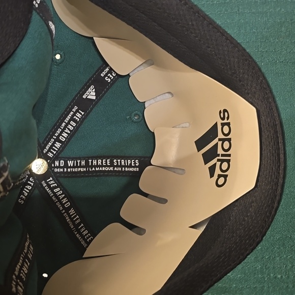 Adidas cap(green) - Picture 6 of 7
